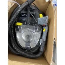 VÝPREDAJ Karcher Puzzi 8/1 Tepovač 1.100-240.0 PO SERVISE, POŠK. OBAL